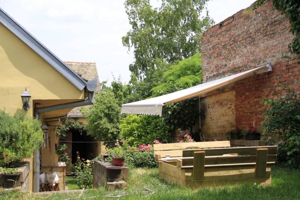 Apartman Brankova Kuca Sremski Karlovci Esterno foto